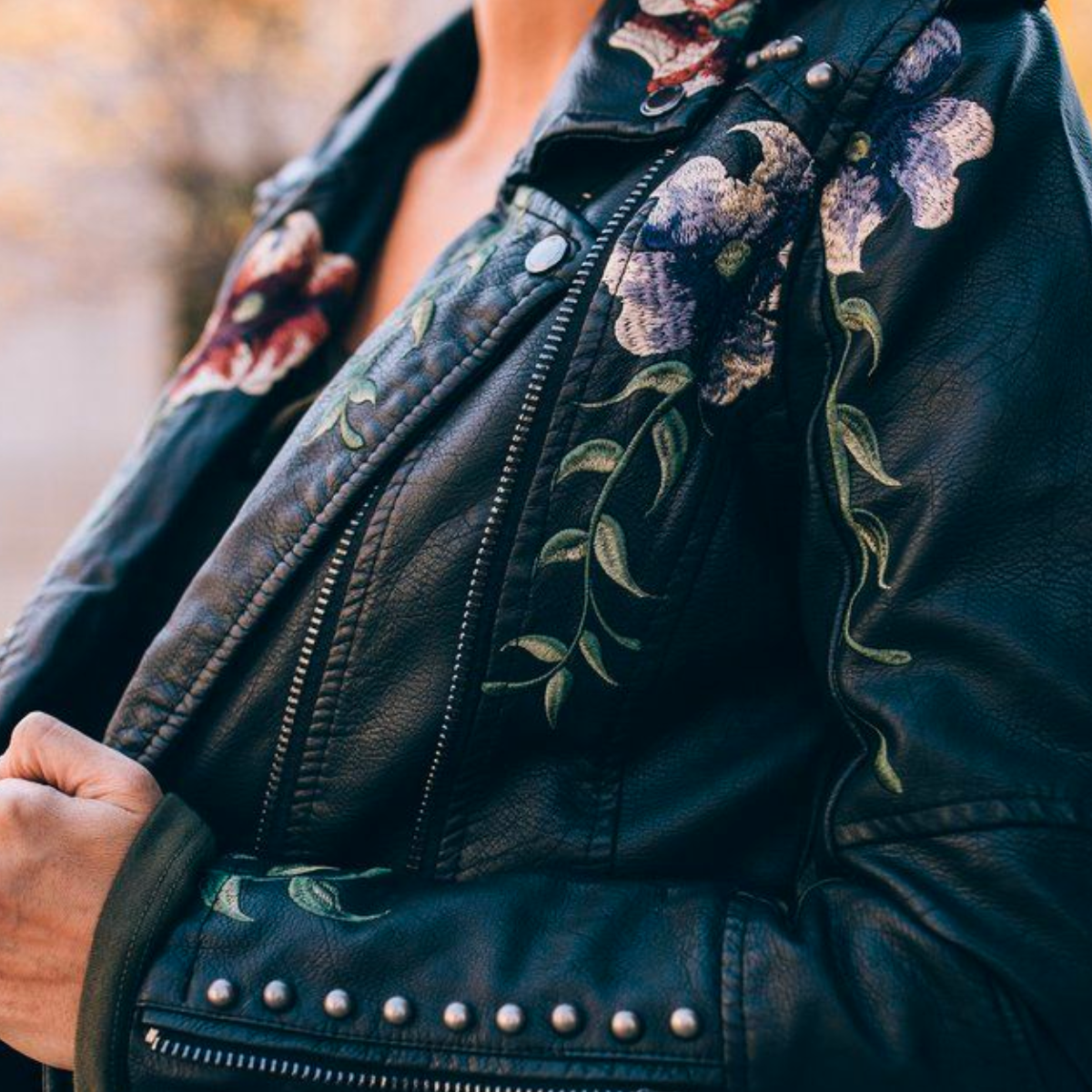 PERLE™ | Veste Fleurie Rétro Chic
